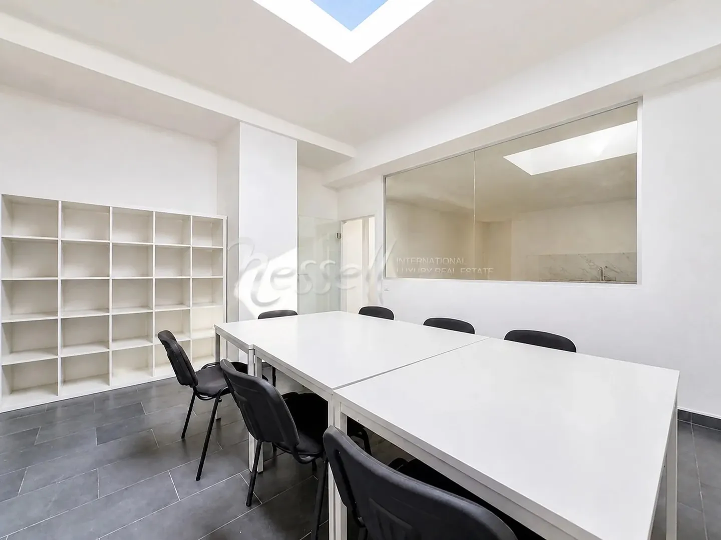 Espace Commercial Rénové - Photo 6 sur 12