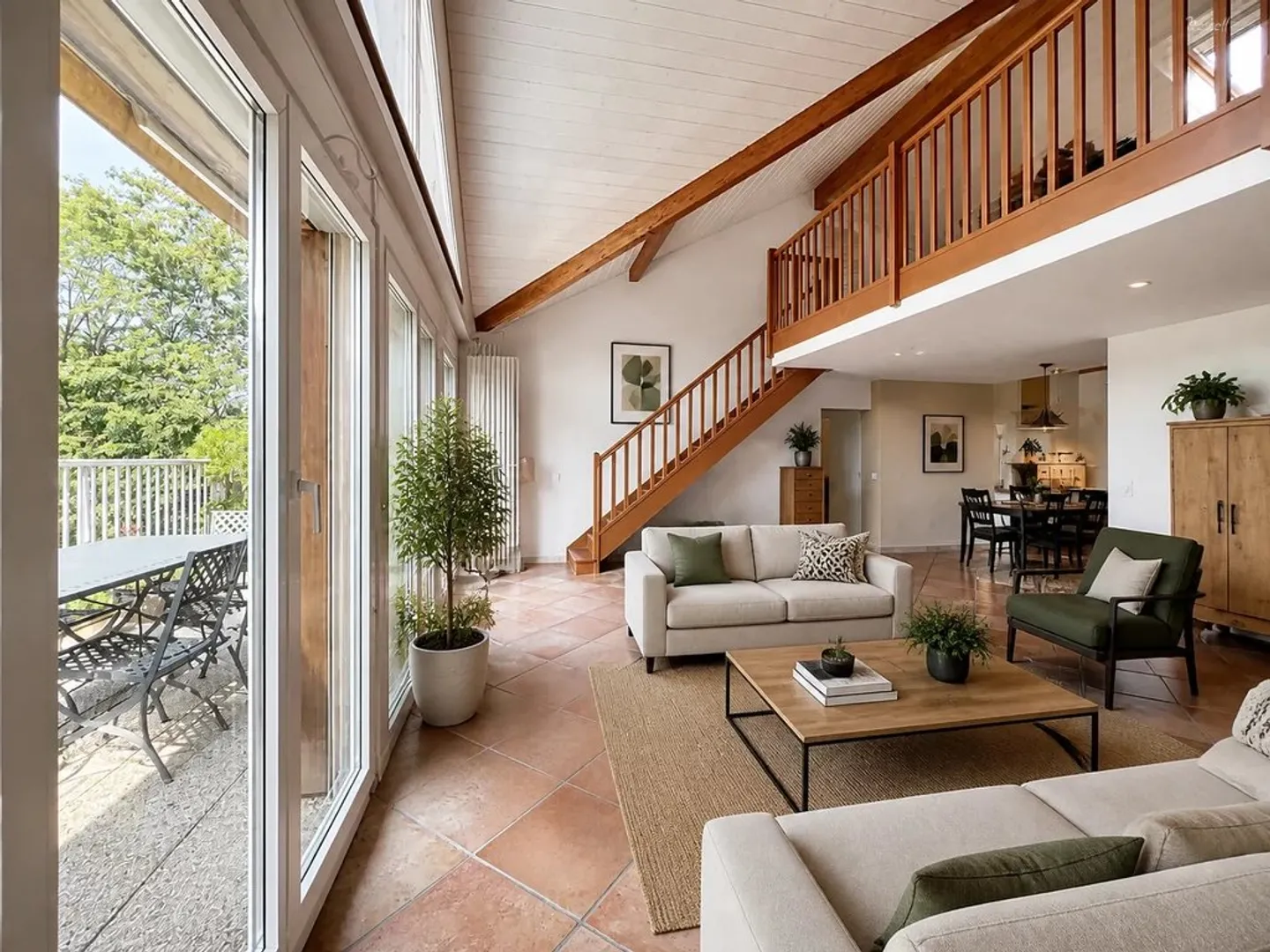 Stunning south-facing crossing attic with terrace and view of Salève - Photo 5 of 13