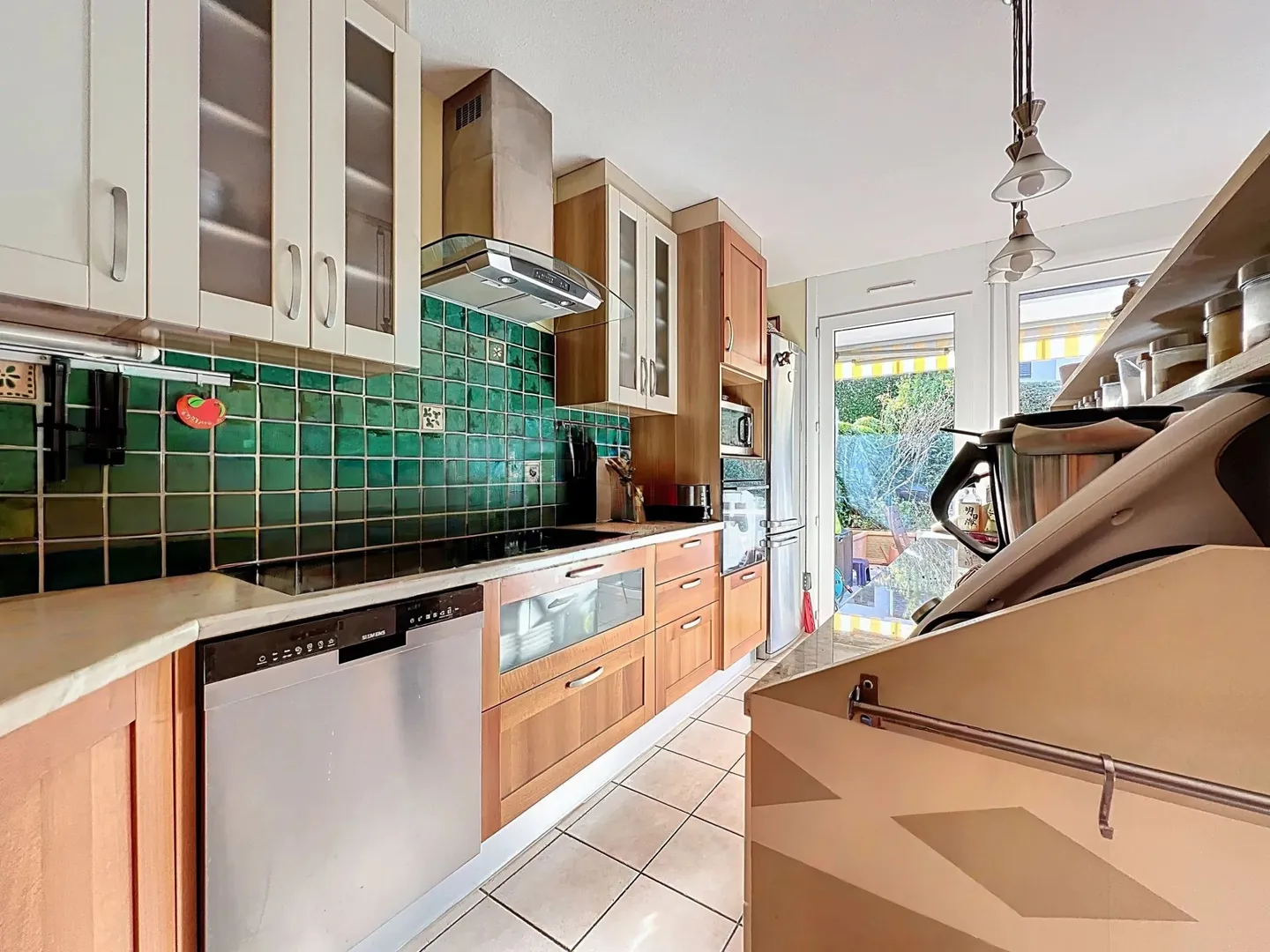 Wunderschöne Duplexwohnung im Gartengeschoss in Confignon - Foto 2 von 13