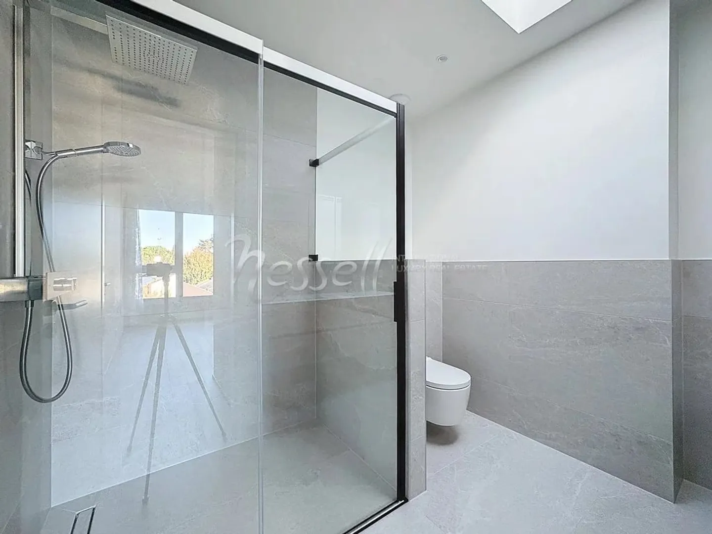 Luxury Apartment in Vesenaz - Photo 10 of 13