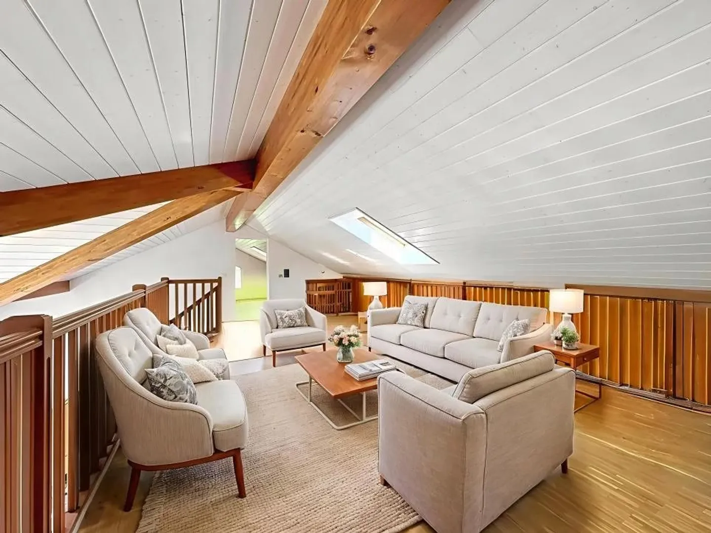 Superb penthouse with mezzanine and south-facing terrace in Troinex - Foto 10 von 13