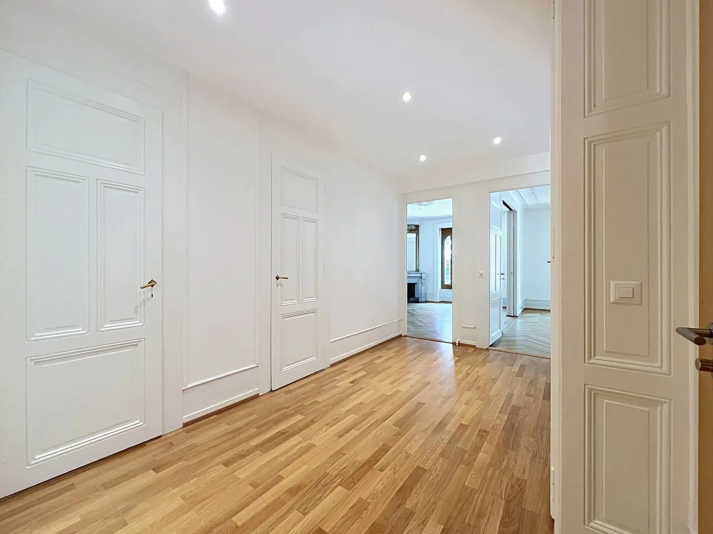 Charmant appartement traversant de 4,5 pièces au cœur des Eaux-Vives - Photo 9 sur 9