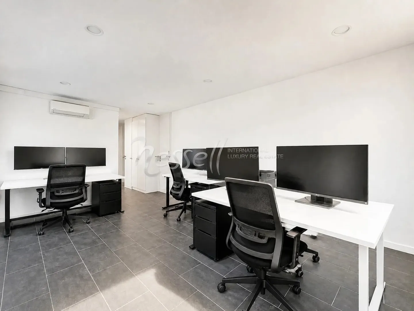 Espace Commercial Rénové - Photo 9 sur 12