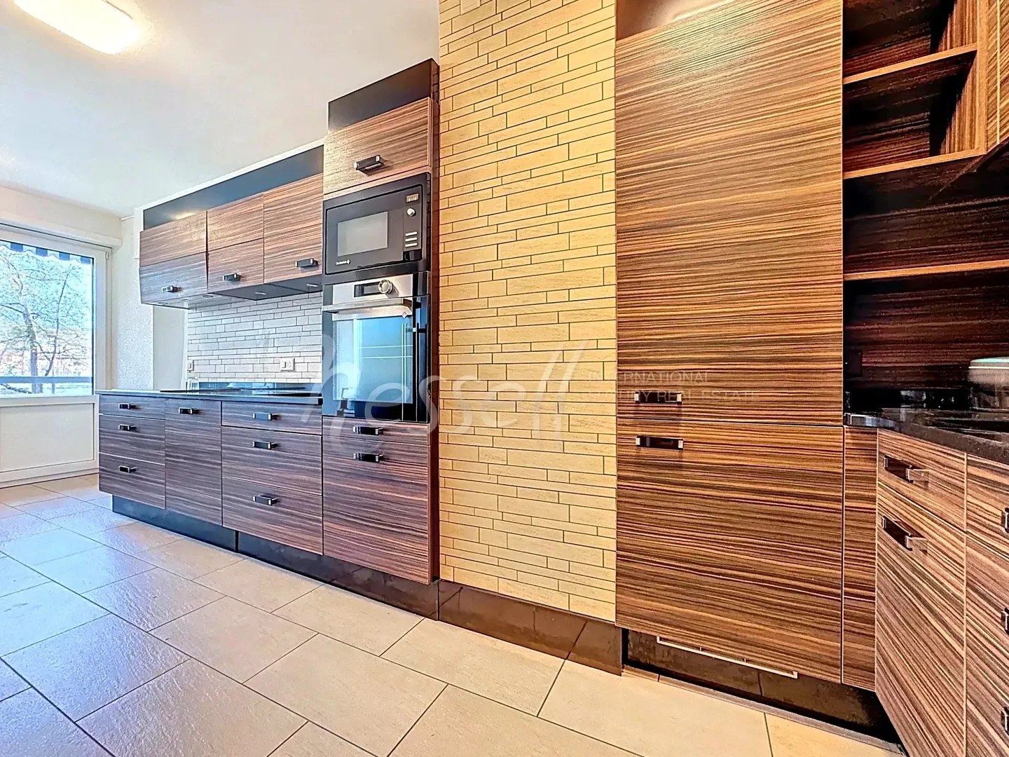 Hochwertige Wohnung in Florissant und nur einen Steinwurf vom Parc Bertrand entfernt - Foto 5 von 13