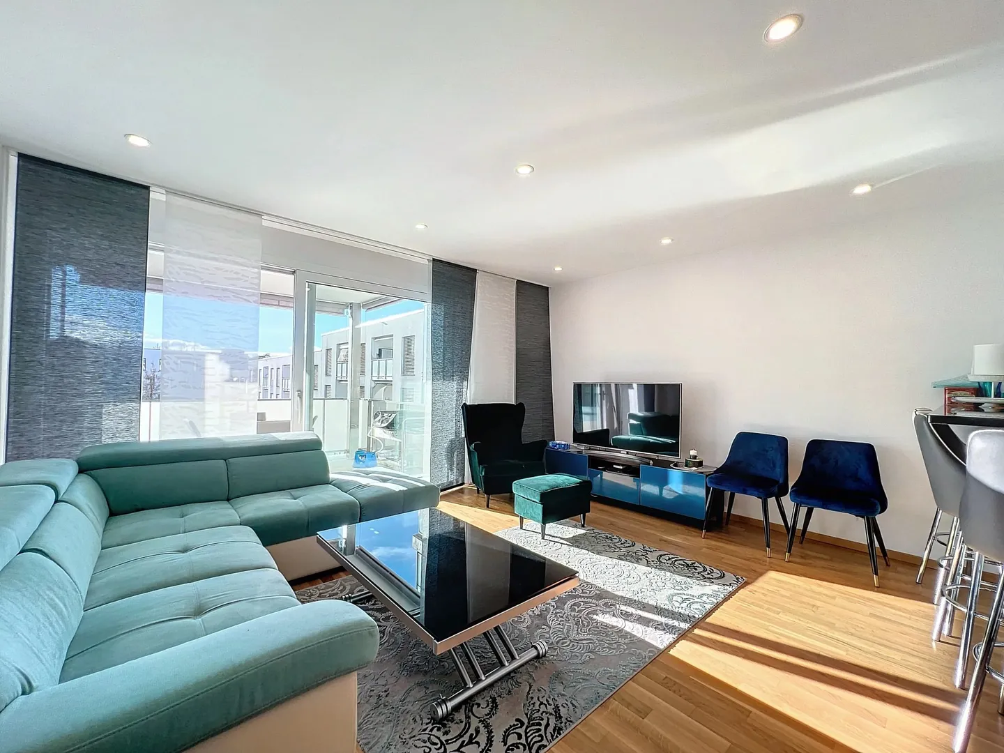 Appartement Meublé à Louer - Photo 1 sur 7