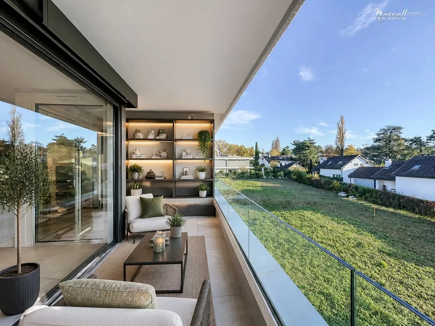 Standing and luxury in the heart of Vesenaz - Photo 3 sur 13