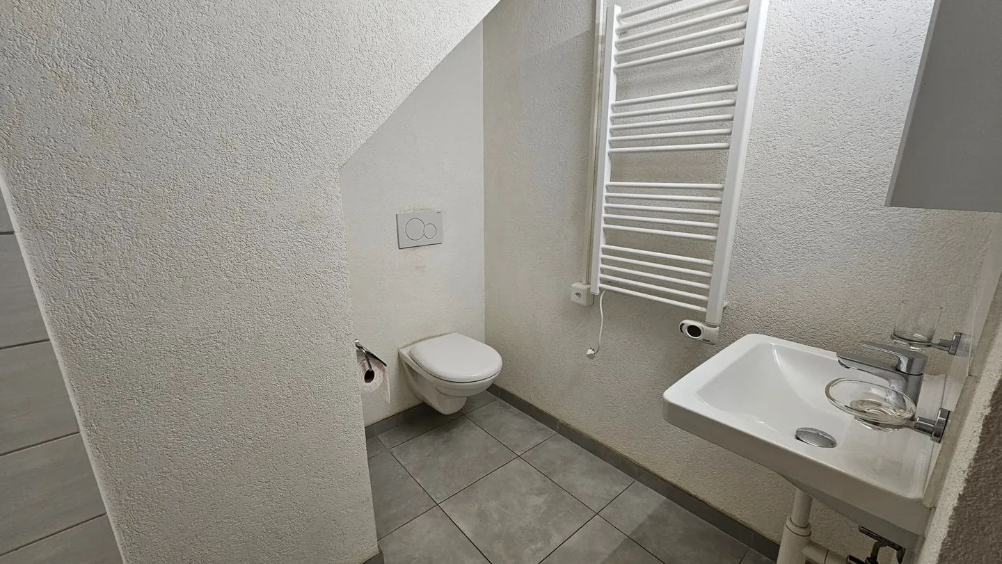 Appartamento di 3 stanze con giardino privato in affitto a Courtemaîche - Foto 10 di 13
