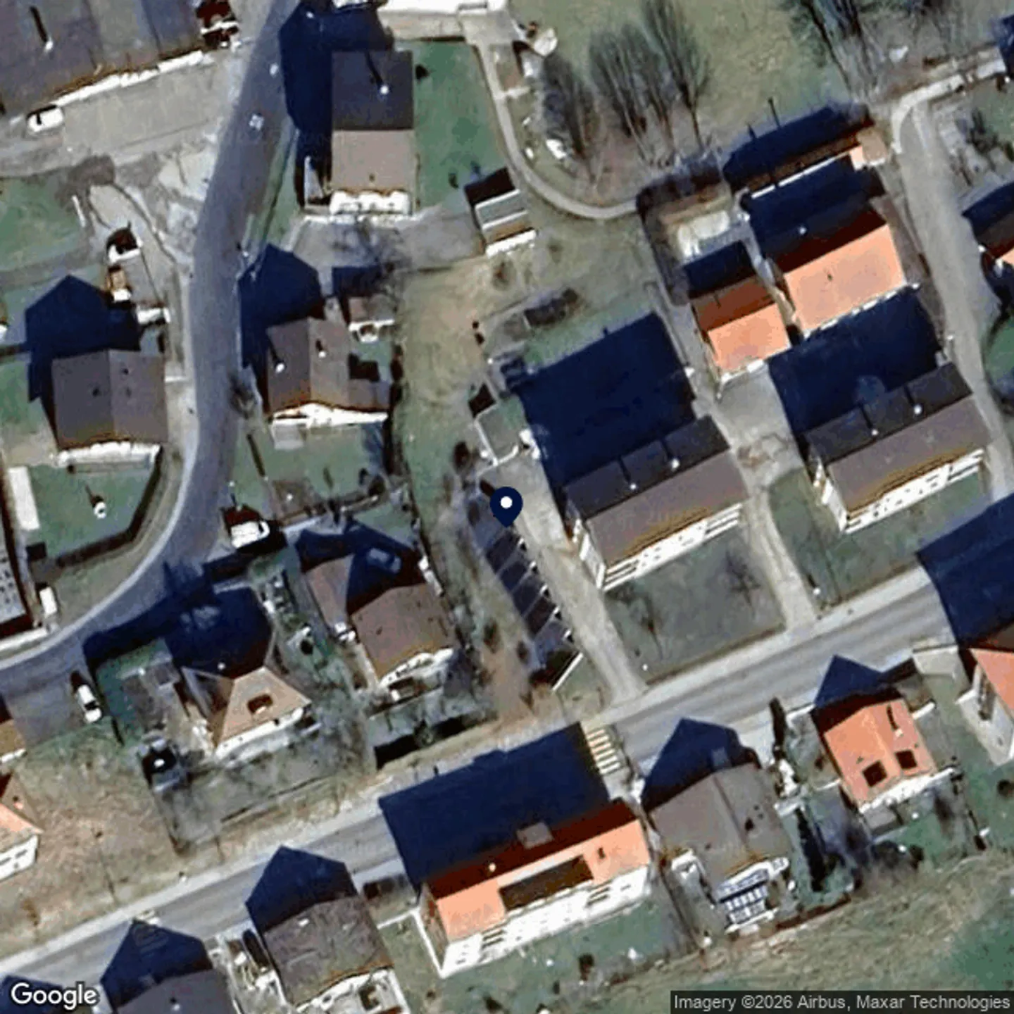 Garage of about 15 m² for rent in the village of Saignelégier - Photo 2 of 2