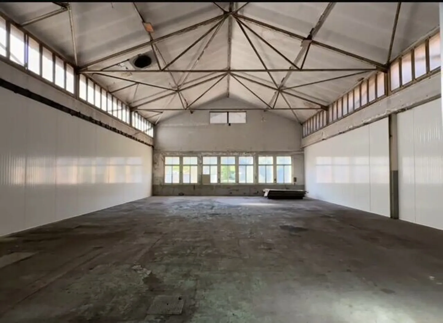 Spazio industriale di 120 m2 in affitto - Foto 3 di 4