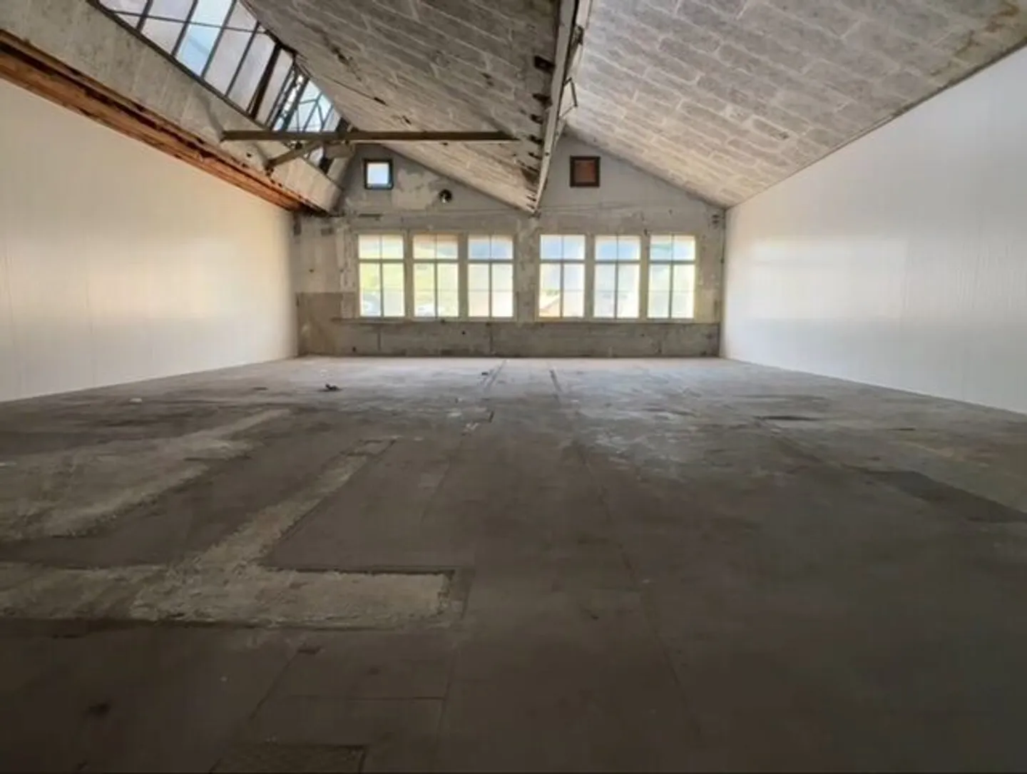 Spazio industriale di 170 m2 in affitto - Foto 4 di 4