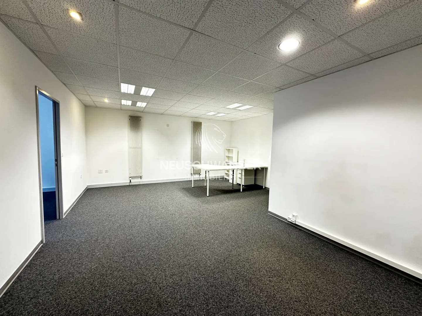 Commercial Space - Photo 1 of 5
