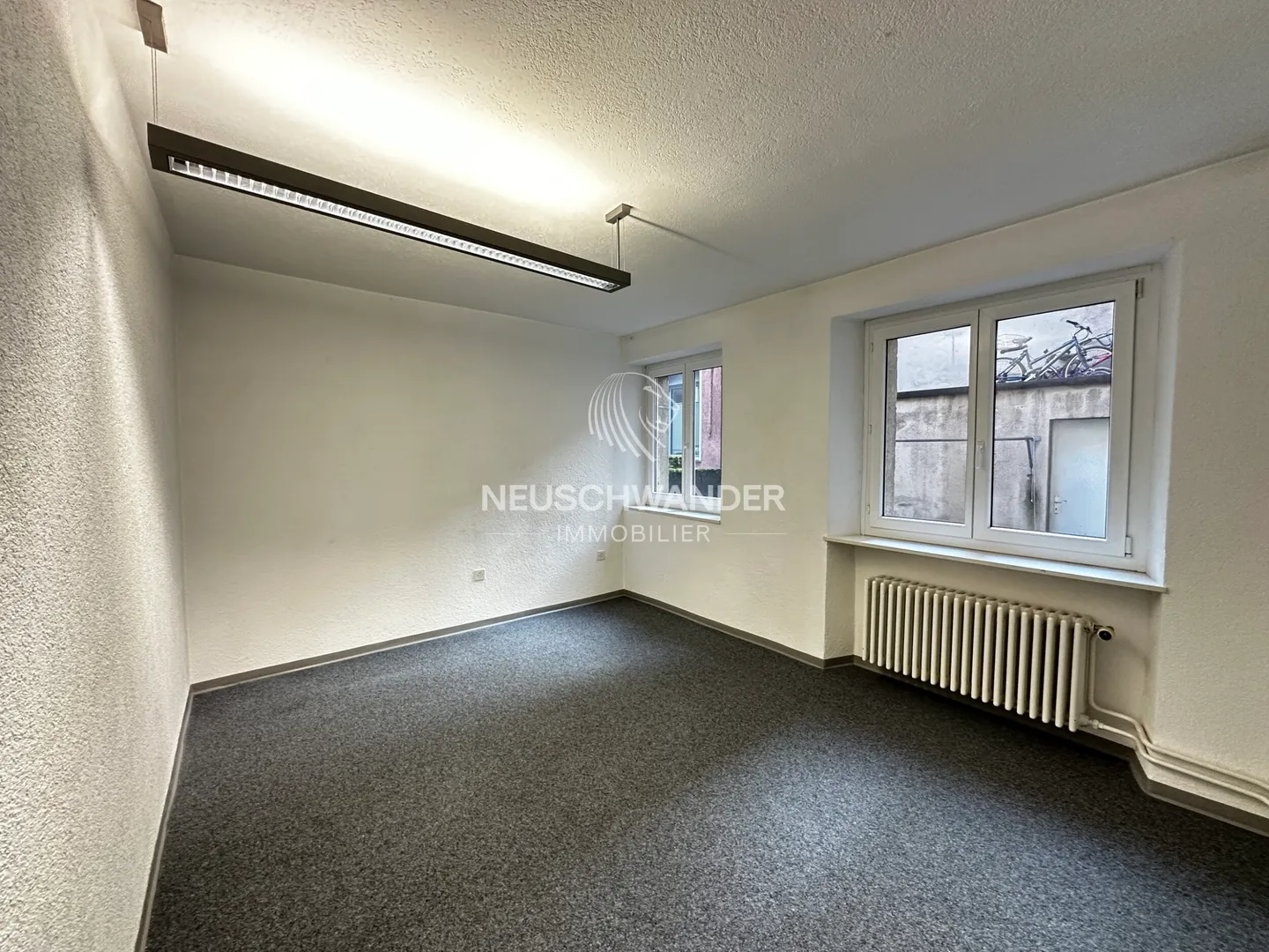 Commercial Space - Photo 5 of 5