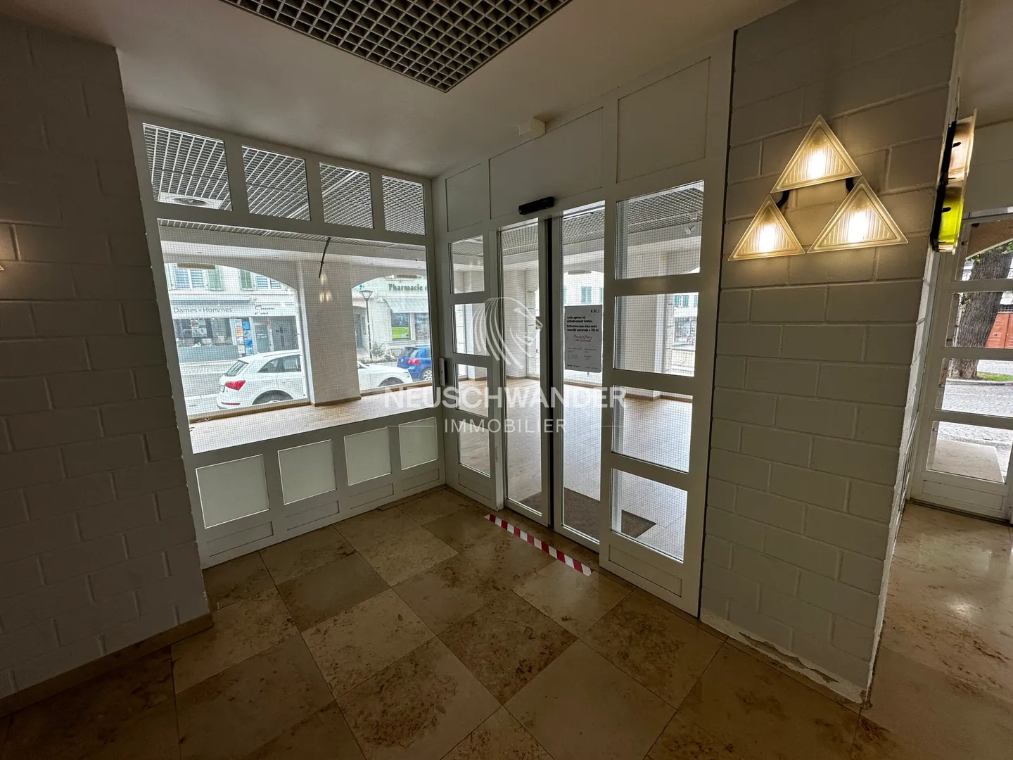 Commercial Space - Photo 4 of 6