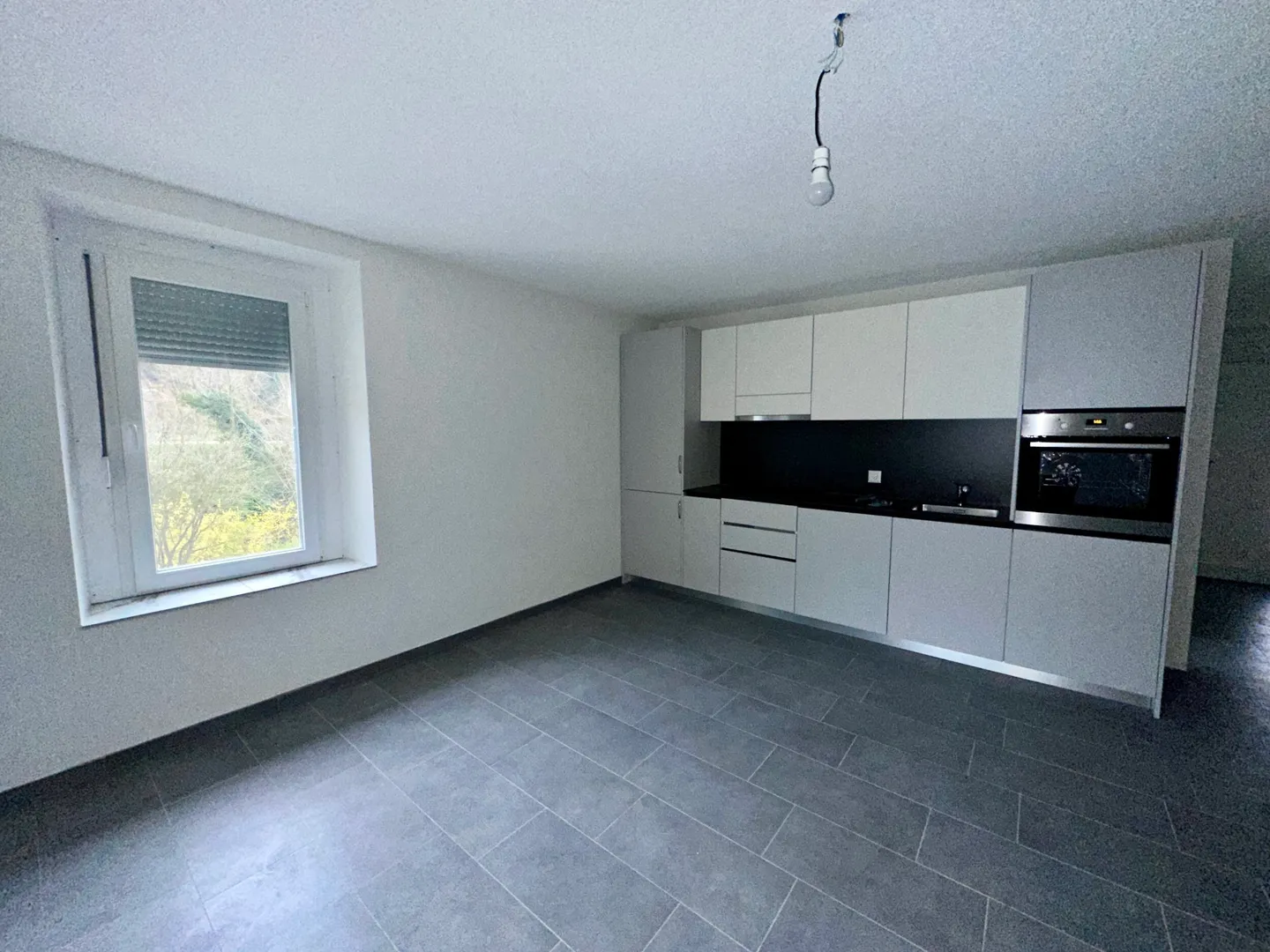 In affitto a Courrendlin appartamento al 1° piano di 4,5 locali - Foto 3 di 12