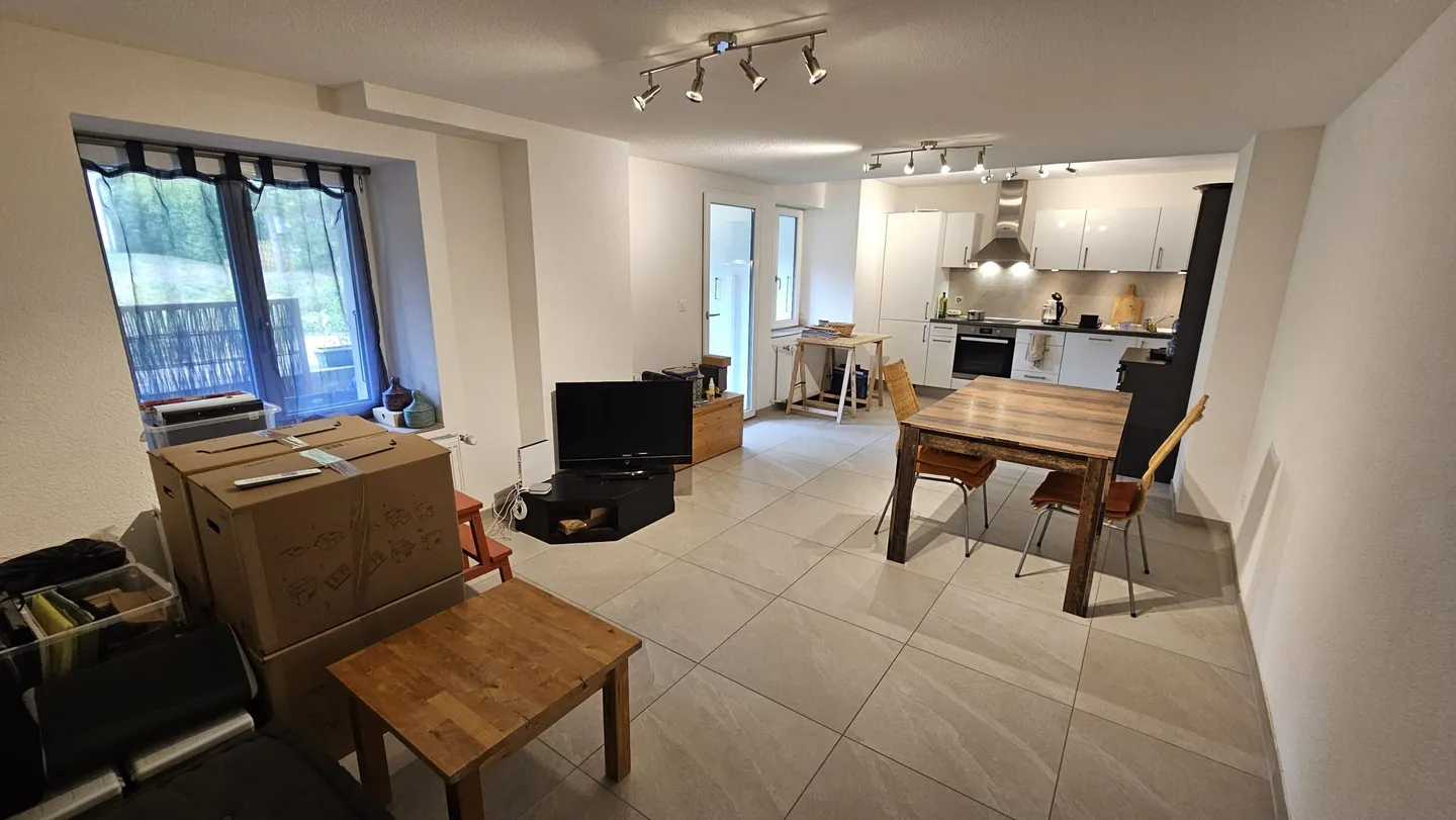 For rent in Soyhières 3.5 room apartment with terrace - Photo 3 of 13