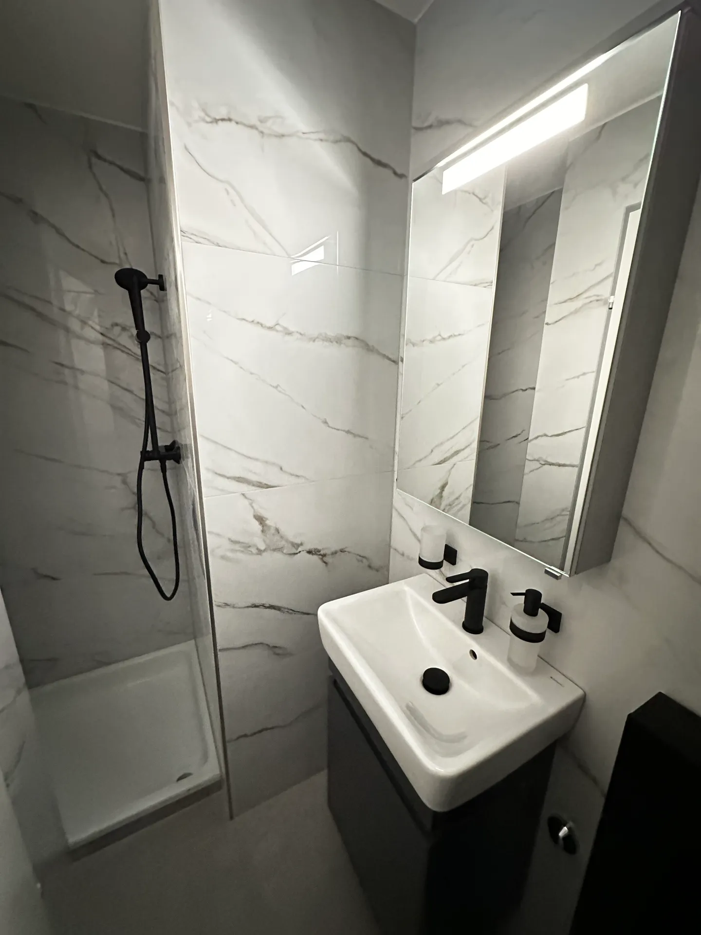 Renovated 3.5-room apartment in the heart of Delémont for rent - Photo 7 of 10