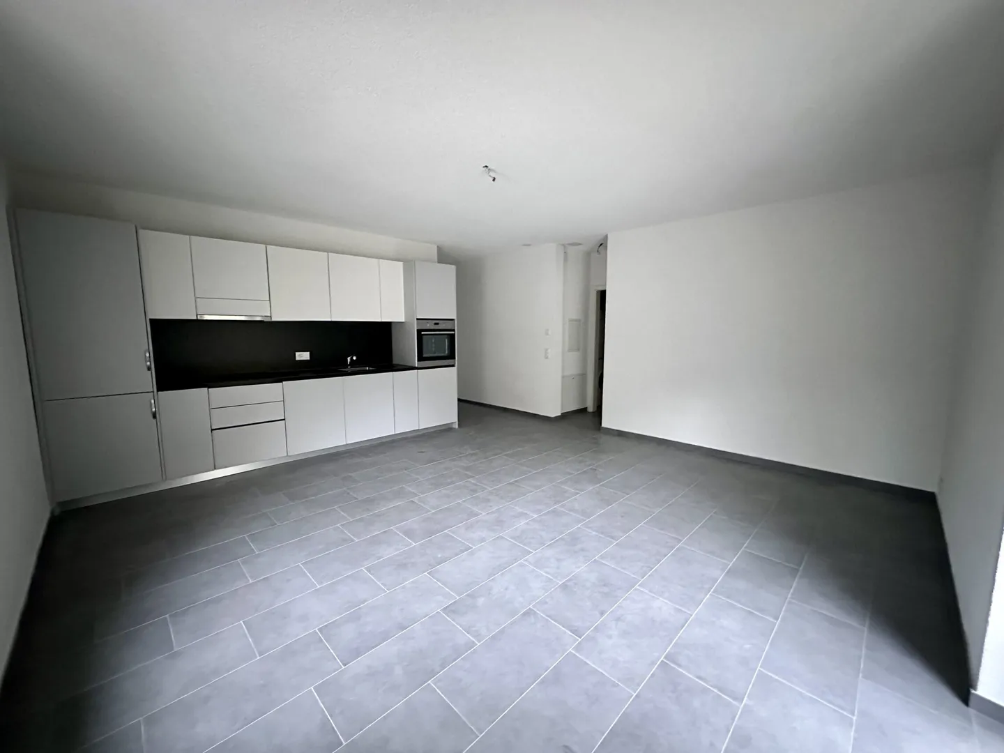 In affitto a Courrendlin appartamento al piano terra di 4.5 locali - Foto 1 di 13