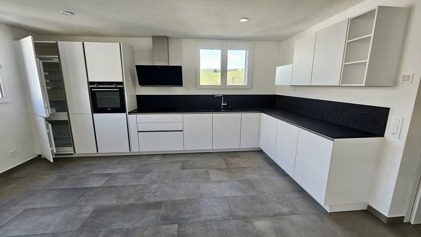 In affitto a Courfaivre appartamento di 4,5 locali con una bella terrazza - Foto 5 di 13