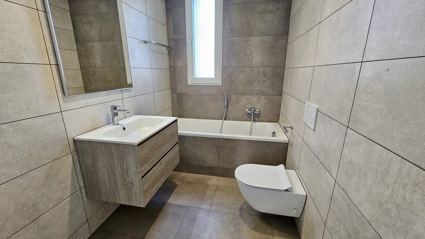 In affitto a Courfaivre appartamento di 4,5 locali con una bella terrazza - Foto 9 di 13