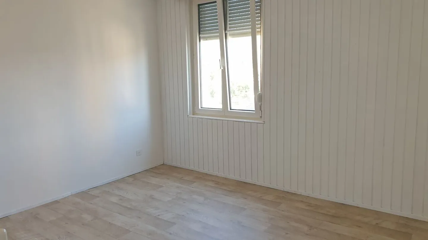 Ideale posizione nel cuore del villaggio vicino ai servizi - Foto 5 di 6