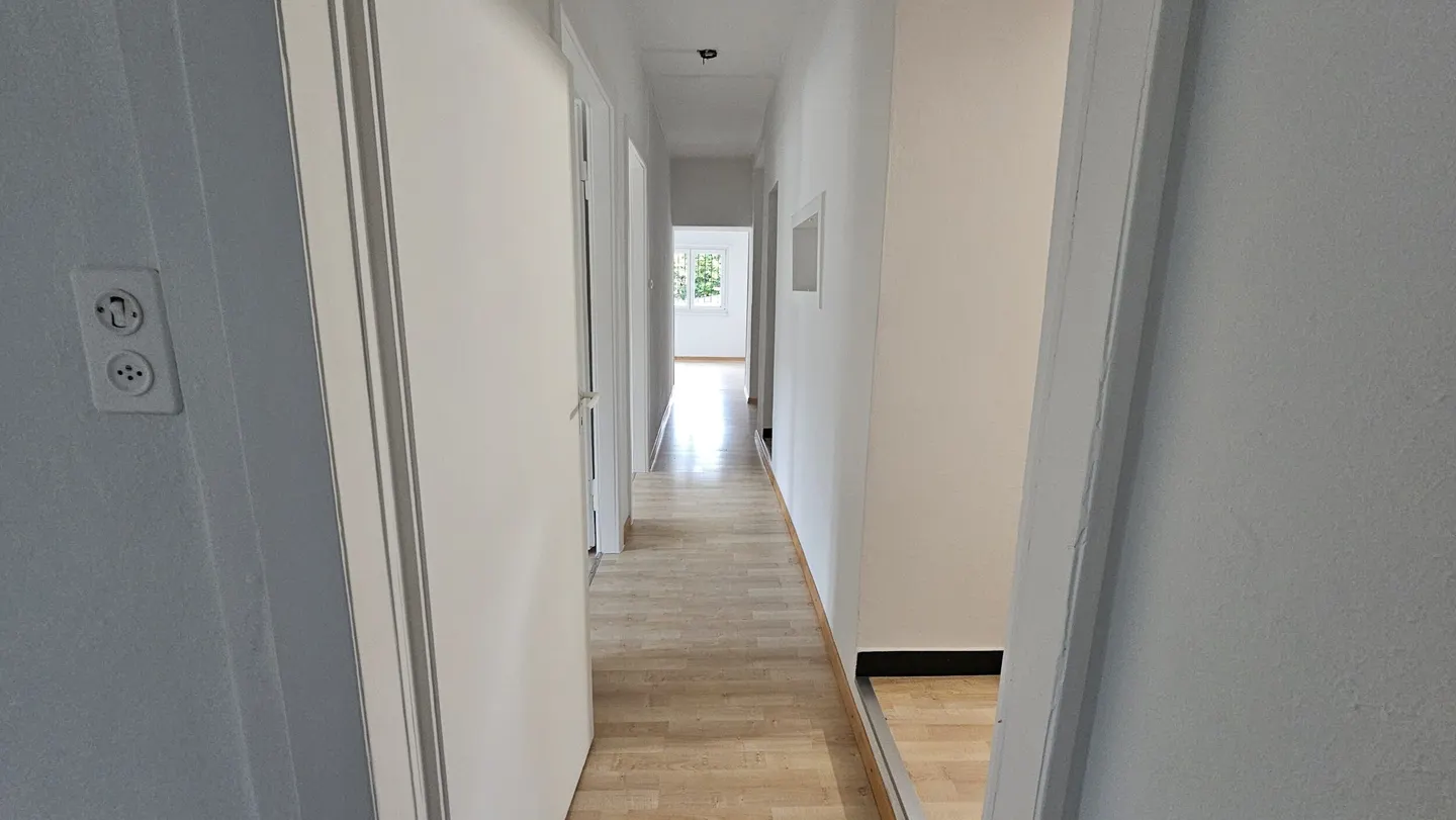 For rent in Perrefitte charming 4-room apartment - Photo 10 of 13