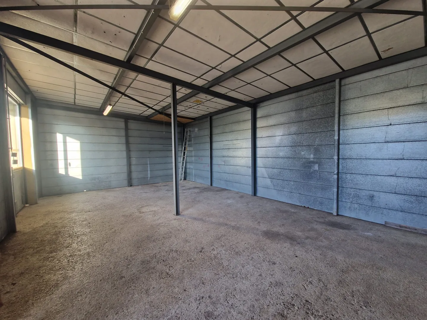 Espace Atelier Polyvalent à Louer - Photo 9 sur 11