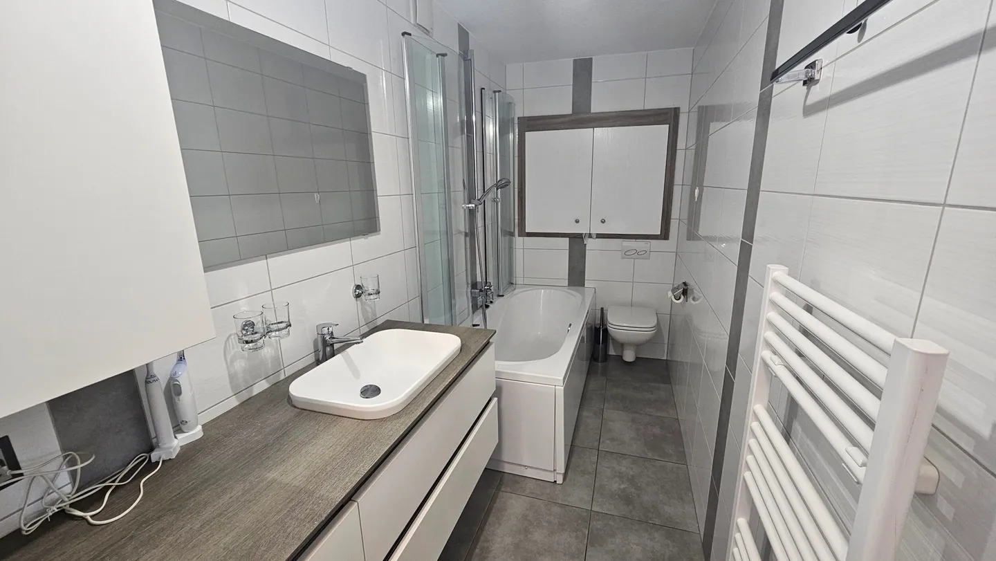 4,5-Zimmer-Duplexwohnung im 1. Stock in Courroux zu vermieten - Foto 7 von 13