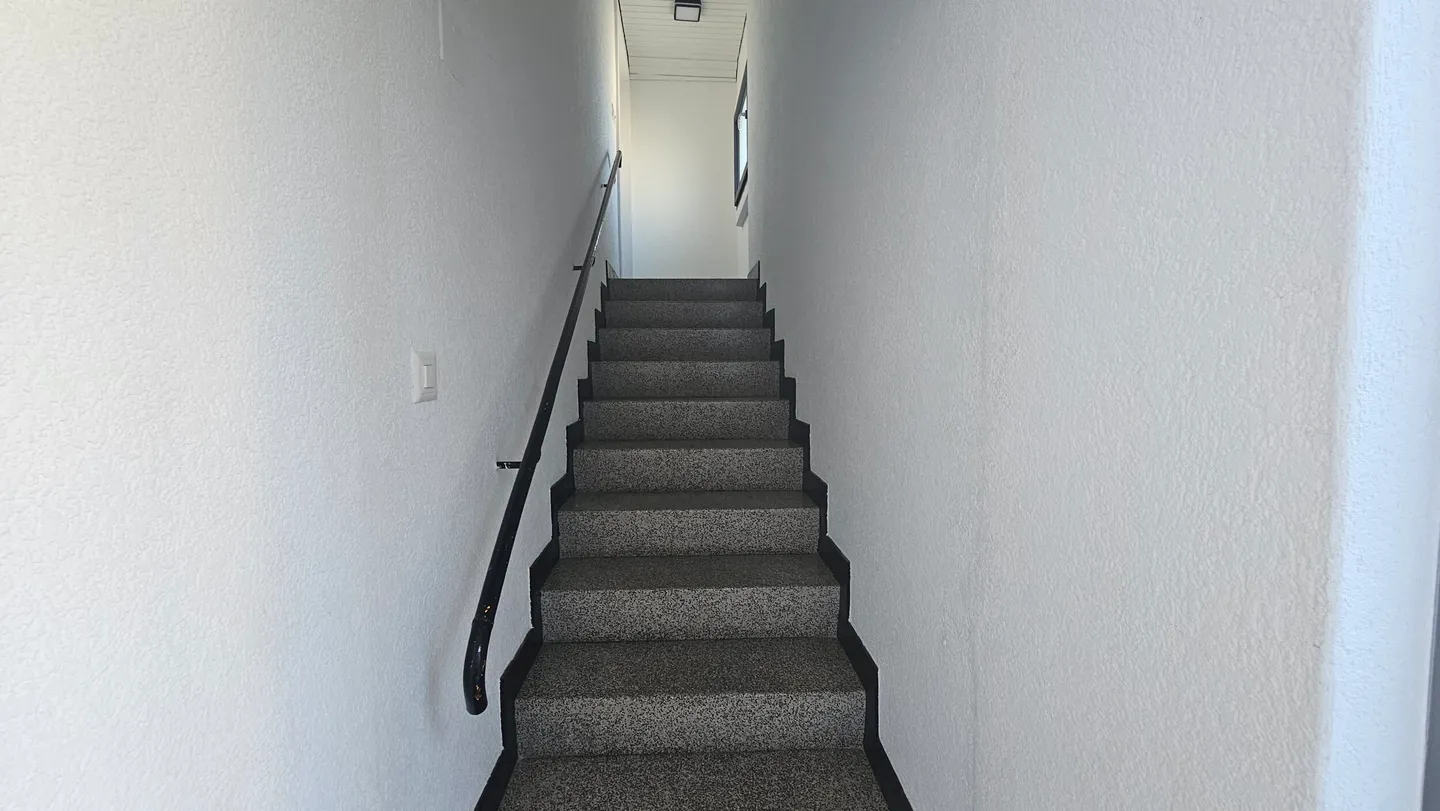 4,5-Zimmer-Duplexwohnung im 1. Stock in Courroux zu vermieten - Foto 11 von 13