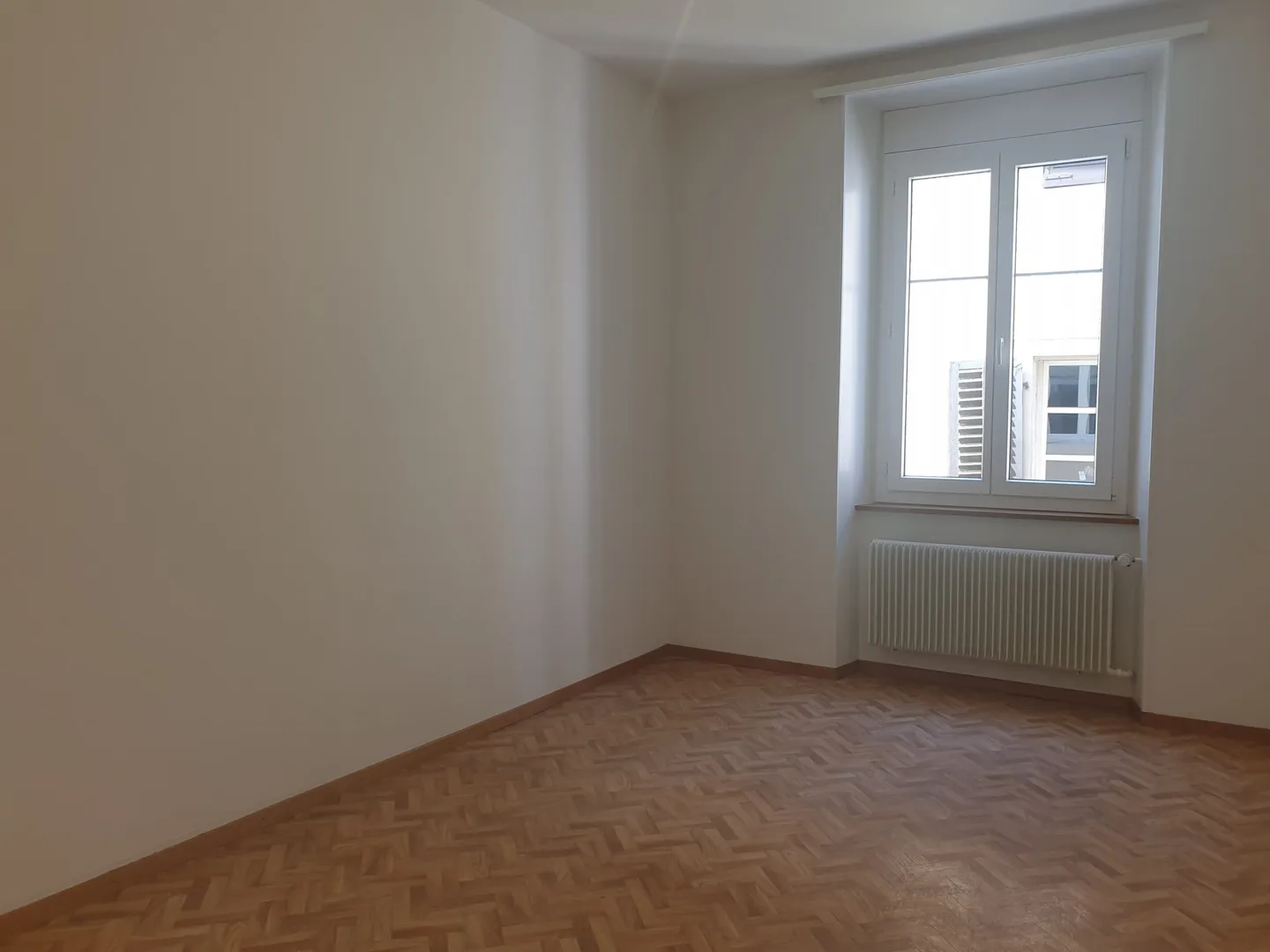 For rent in Delémont charming 3.5-room apartment on the 1st floor - Photo 5 of 10