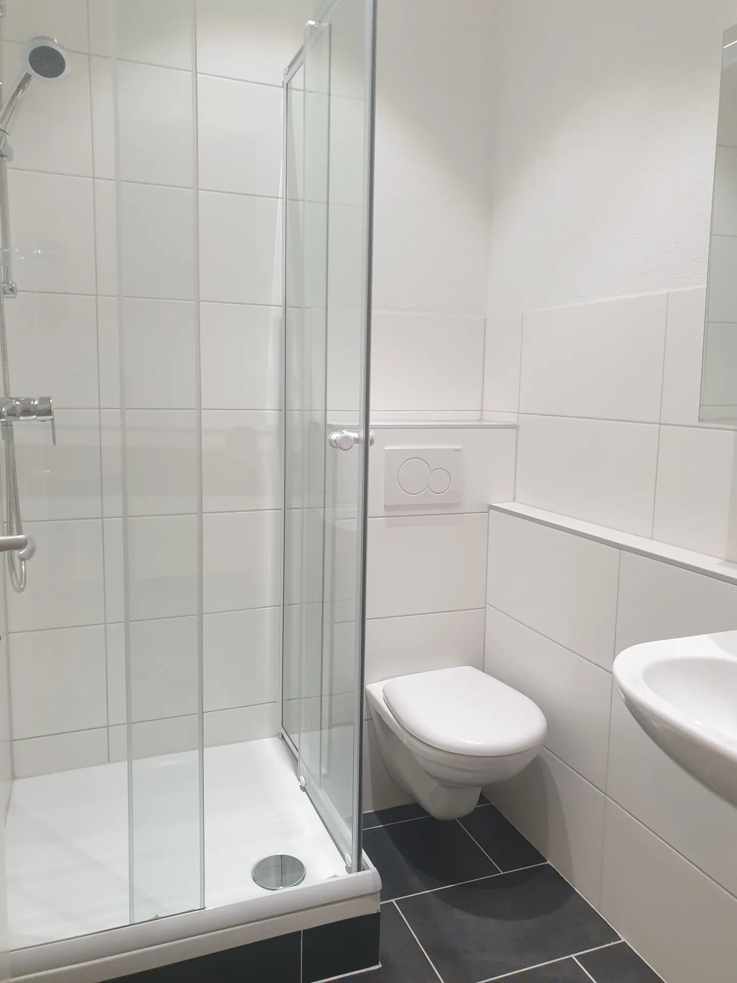 For rent in Delémont charming 3.5-room apartment on the 1st floor - Photo 7 of 10
