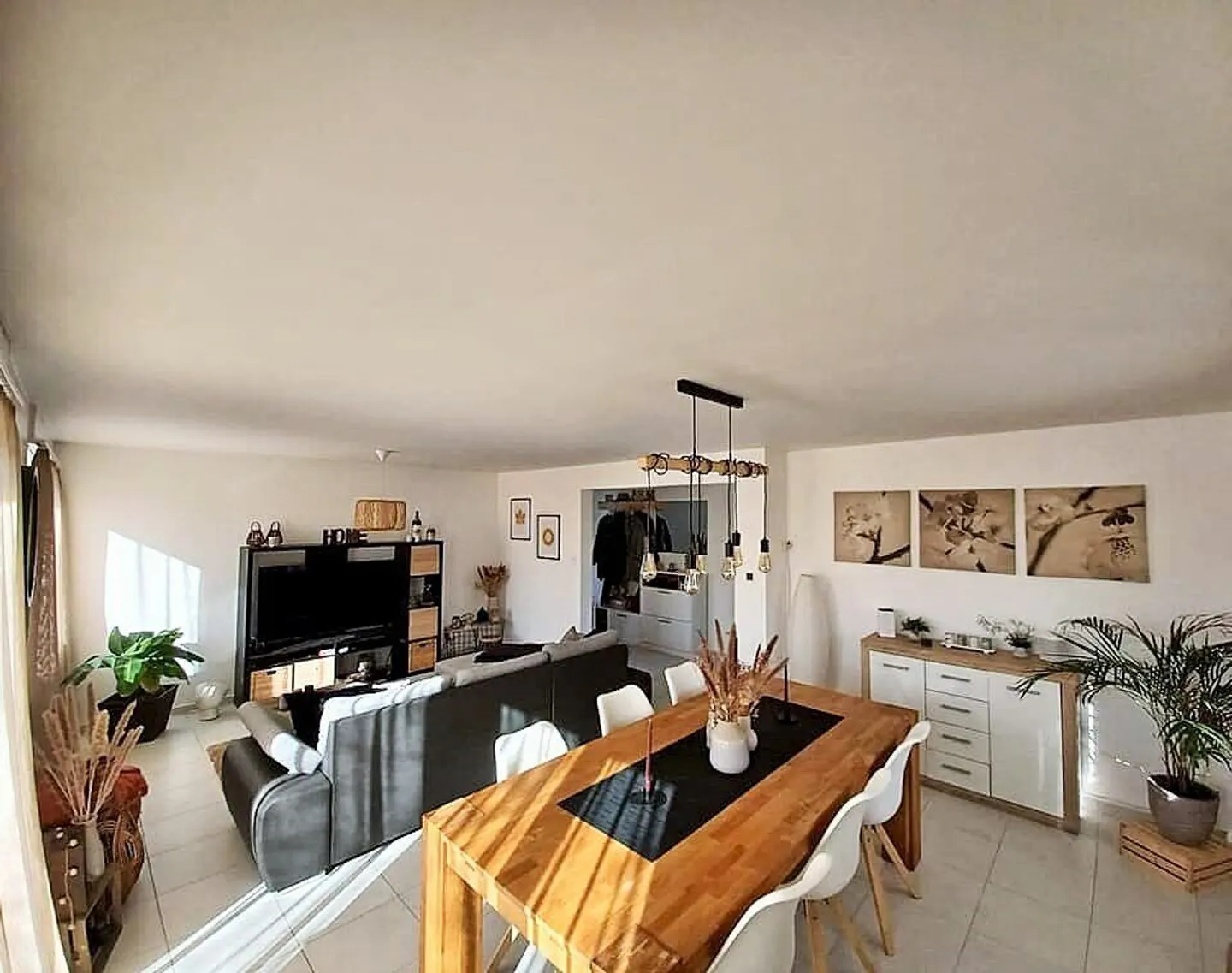 Appartement spacieux 3.5 pièces - Photo 3 sur 10