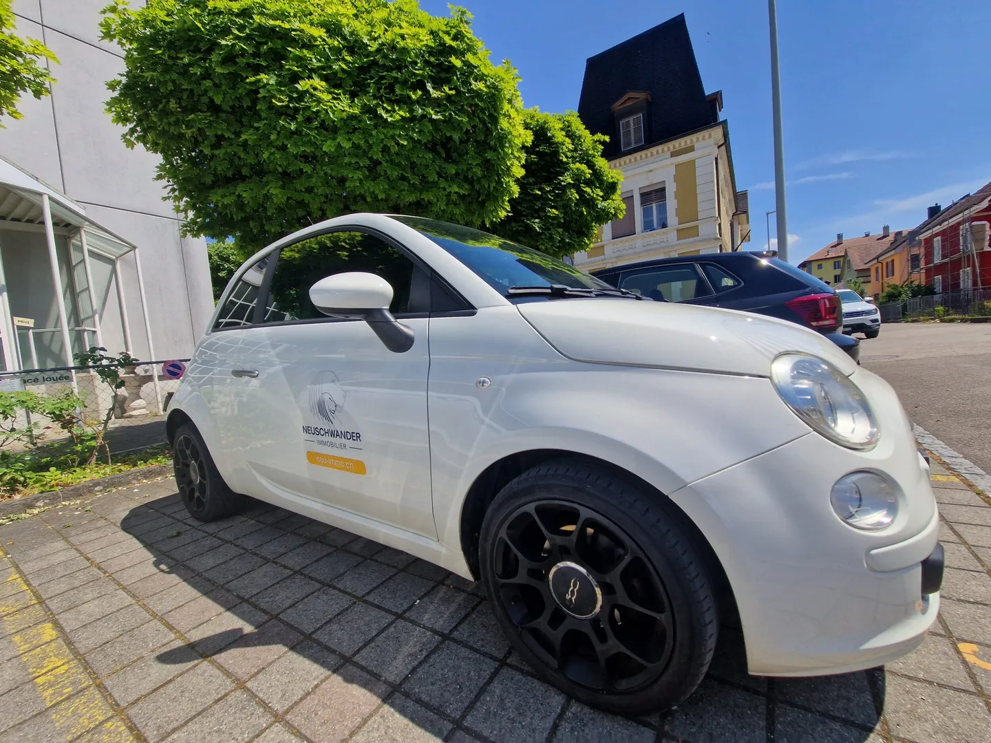 Außenparkplatz in der Stadt Delémont zu vermieten - Foto 2 von 5