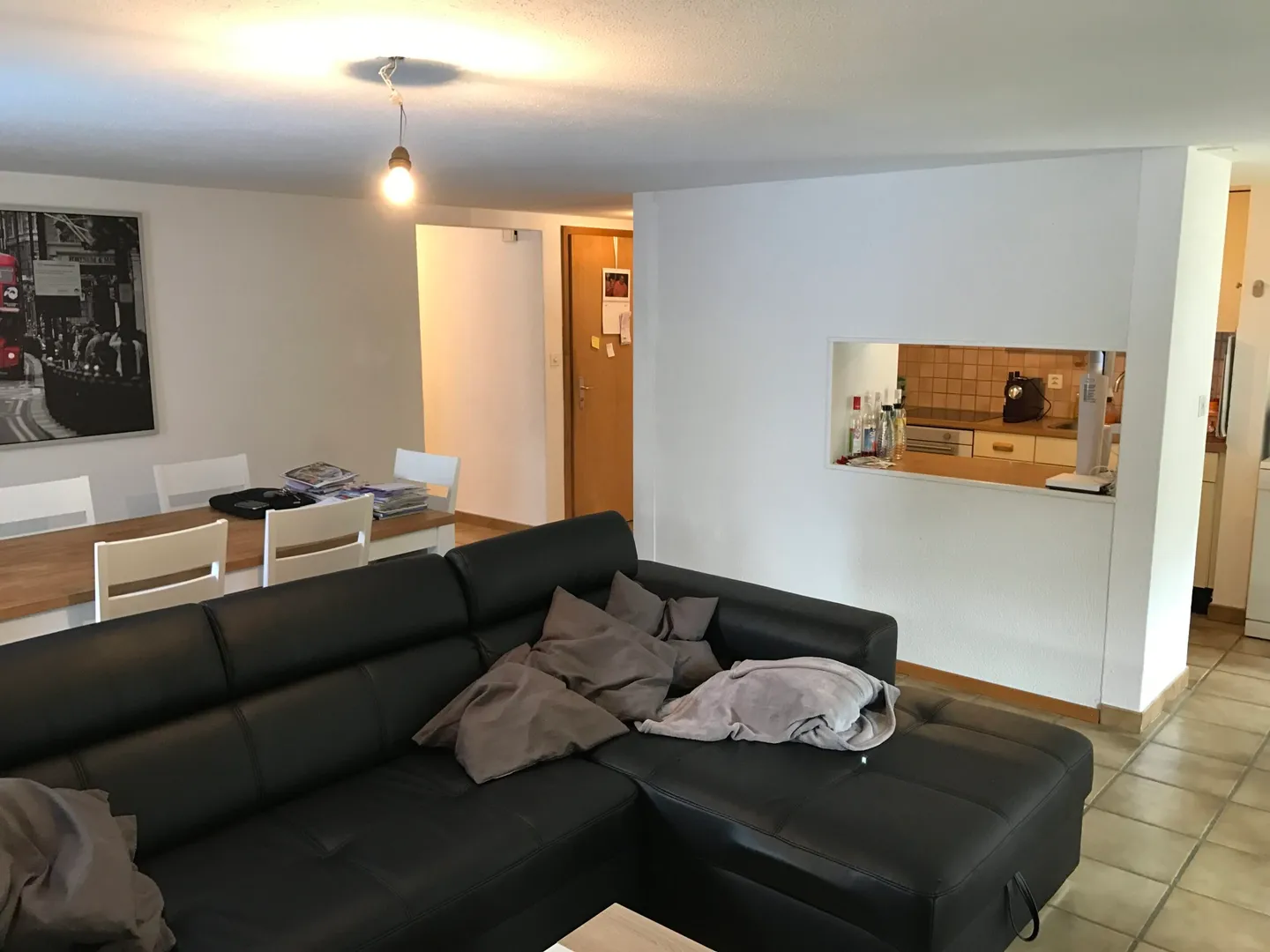 Appartamento di 4.5 locali al 1° piano a Berlincourt in affitto - Foto 2 di 12