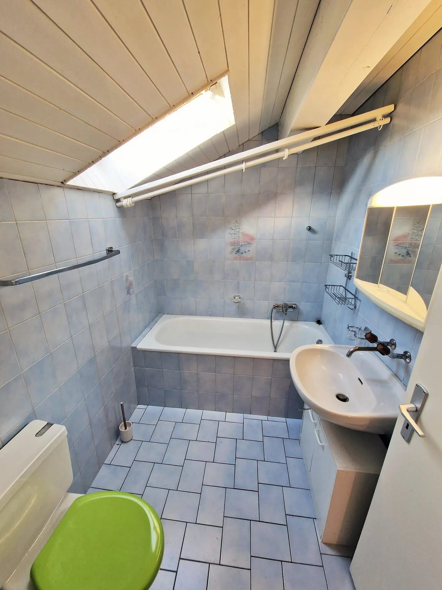 Appartement spacieux 2.5 pièces - Photo 5 sur 8
