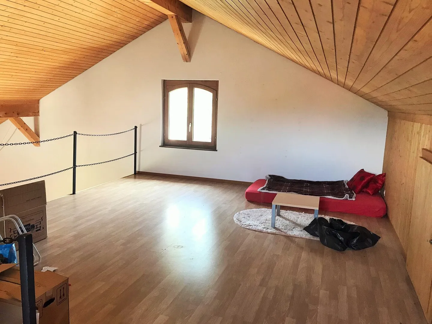 Appartamento di 3.5 locali al 2° piano a Berlincourt in affitto - Foto 4 di 12