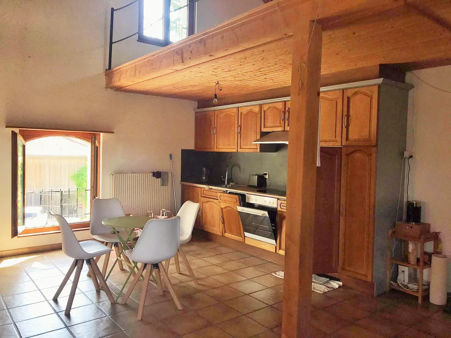 Appartamento di 3.5 locali al 2° piano a Berlincourt in affitto - Foto 2 di 12