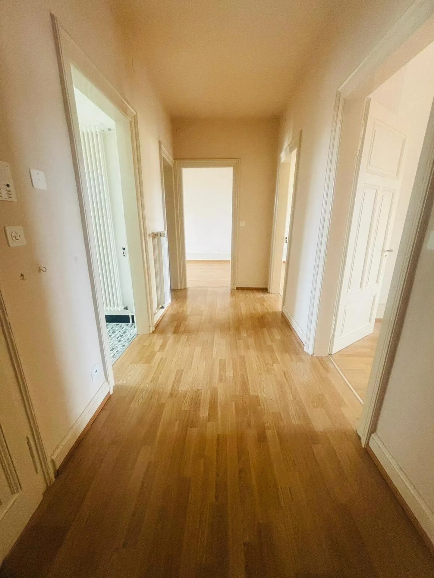 For rent in Delémont 3.5 room apartment with balconies - Photo 12 of 13