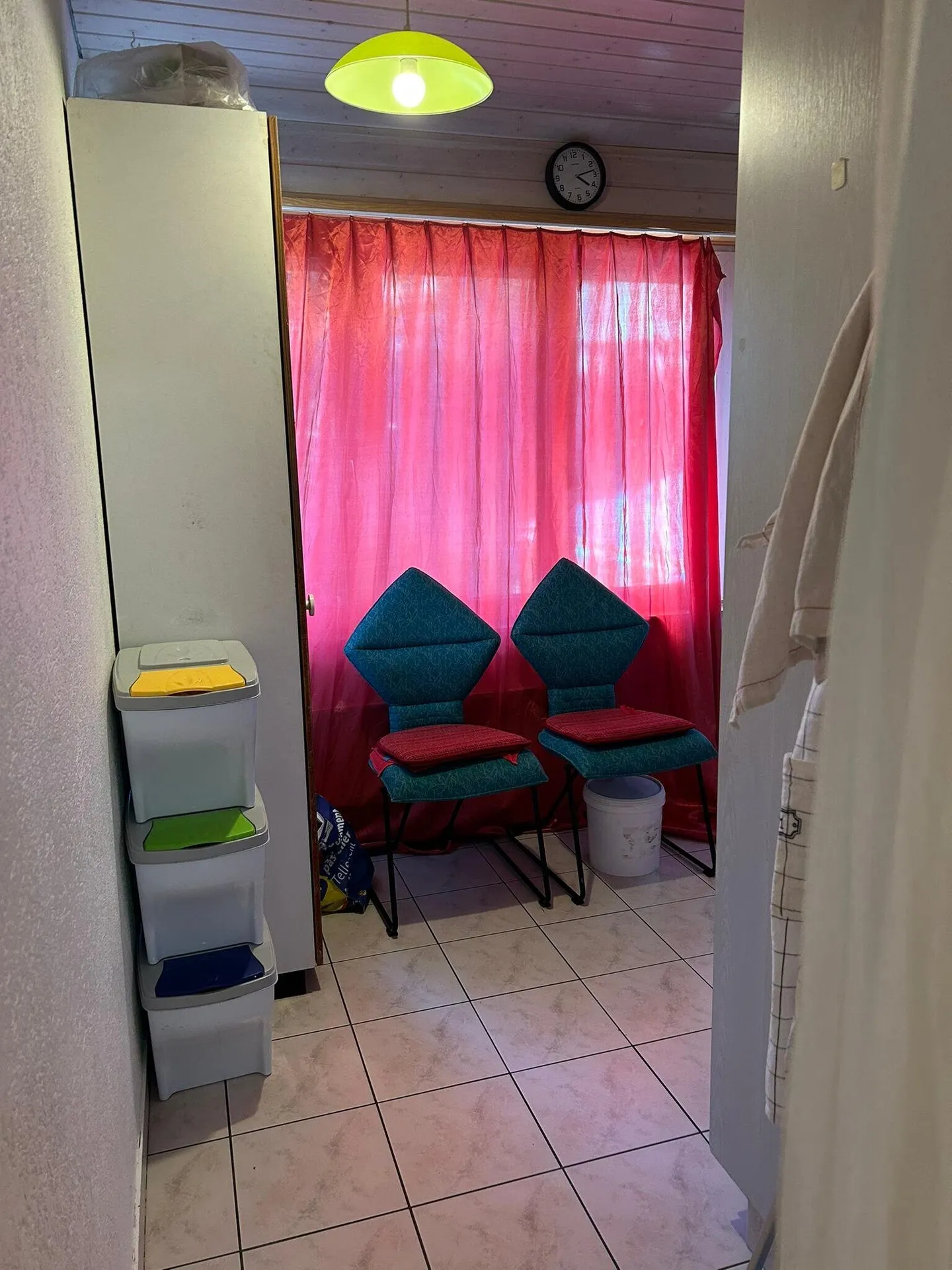 For rent in Delémont large 5.5 room apartment - Photo 4 of 13