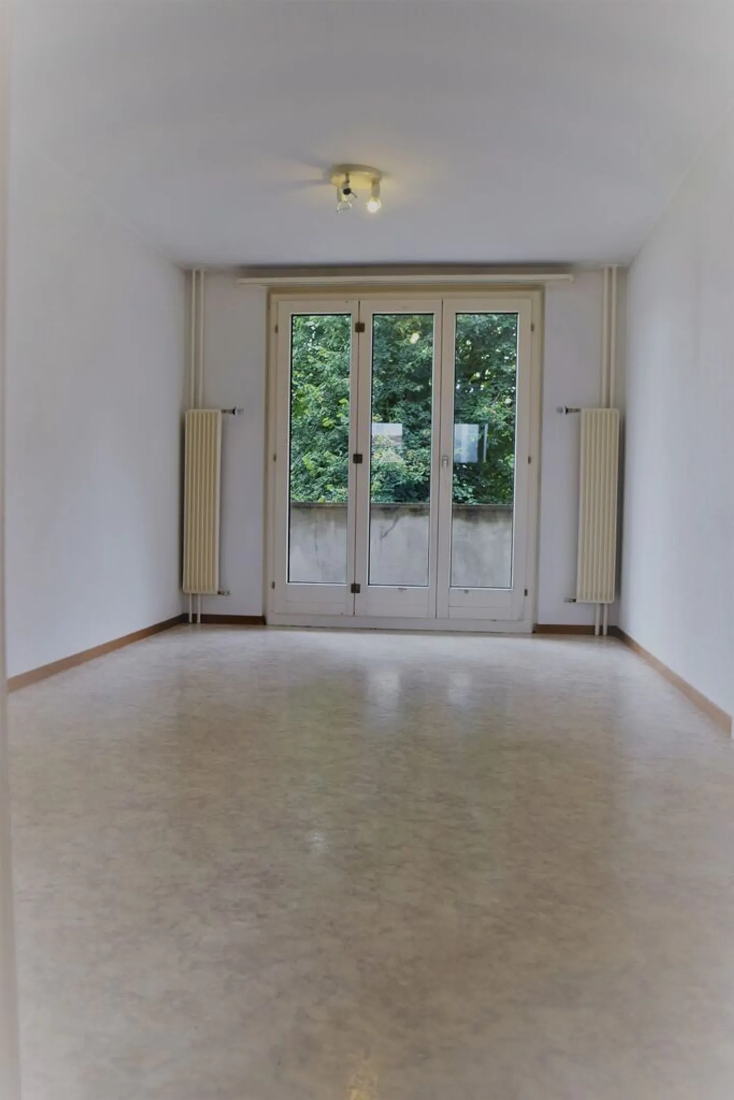 3.5-room apartment located in the center of Courroux - Photo 3 of 7