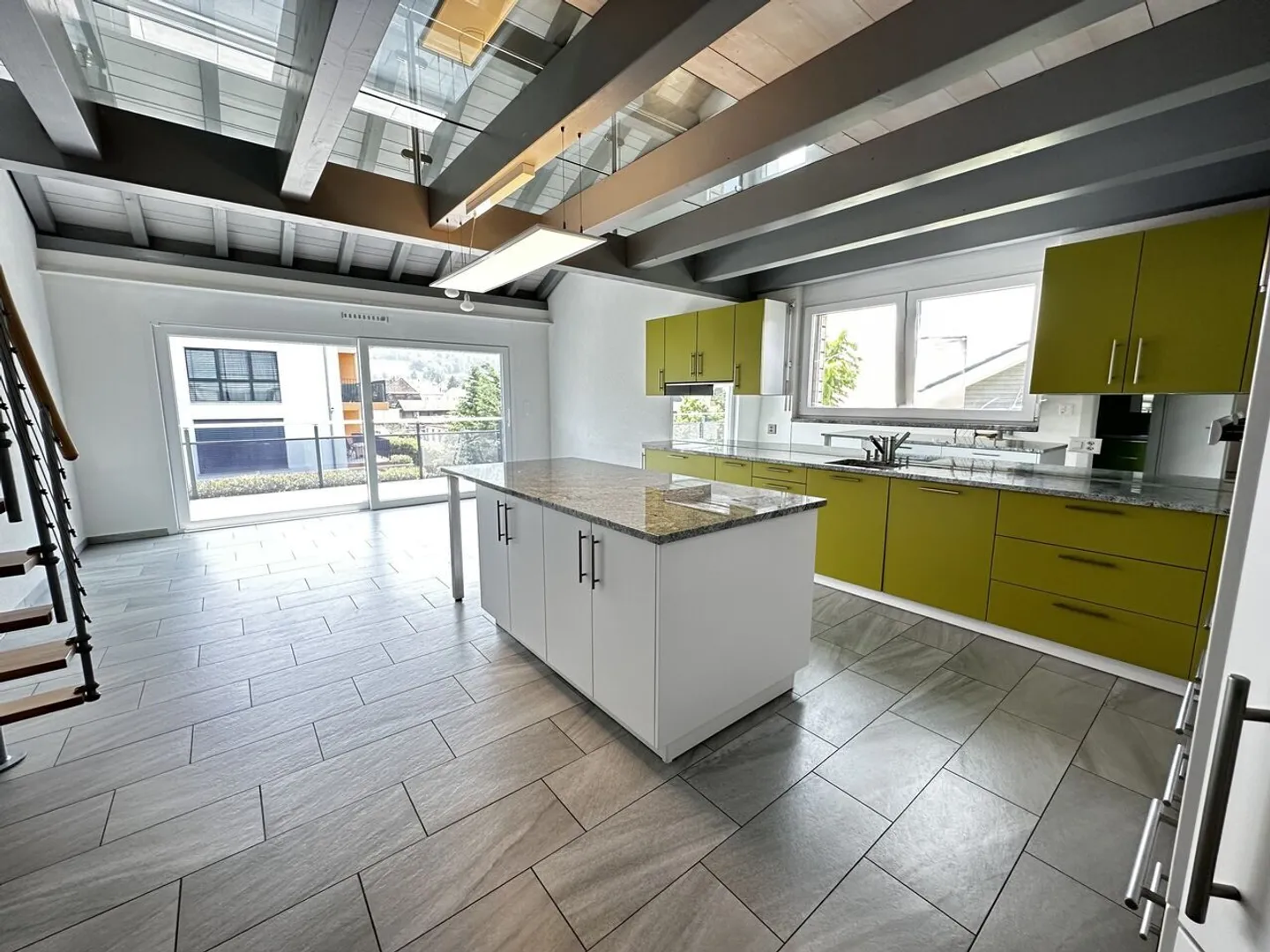 Zu vermieten 4,5-Zimmer-Wohnung im 2. Stock in Courrendlin - Foto 1 von 13