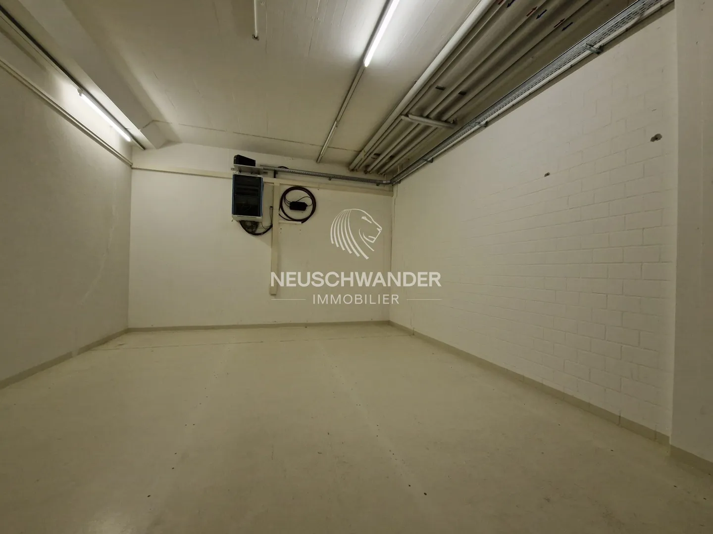 Gewerbefläche von 180 m² in Renovierung in Delémont - Foto 8 von 8