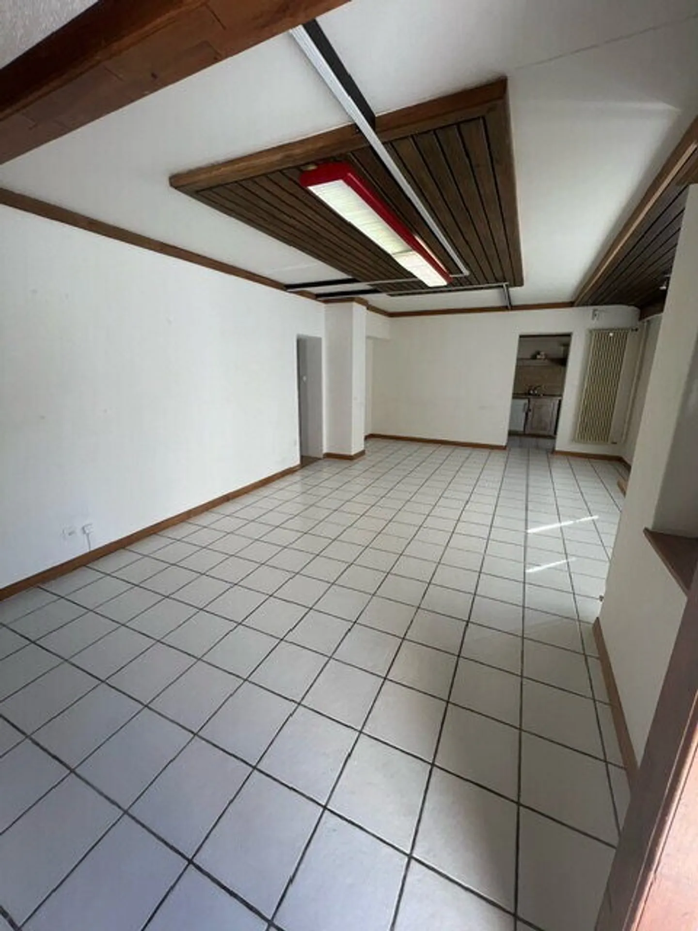 Commercial space of ~52 m2 on the ground floor for rent in Courtételle - Photo 2 of 5