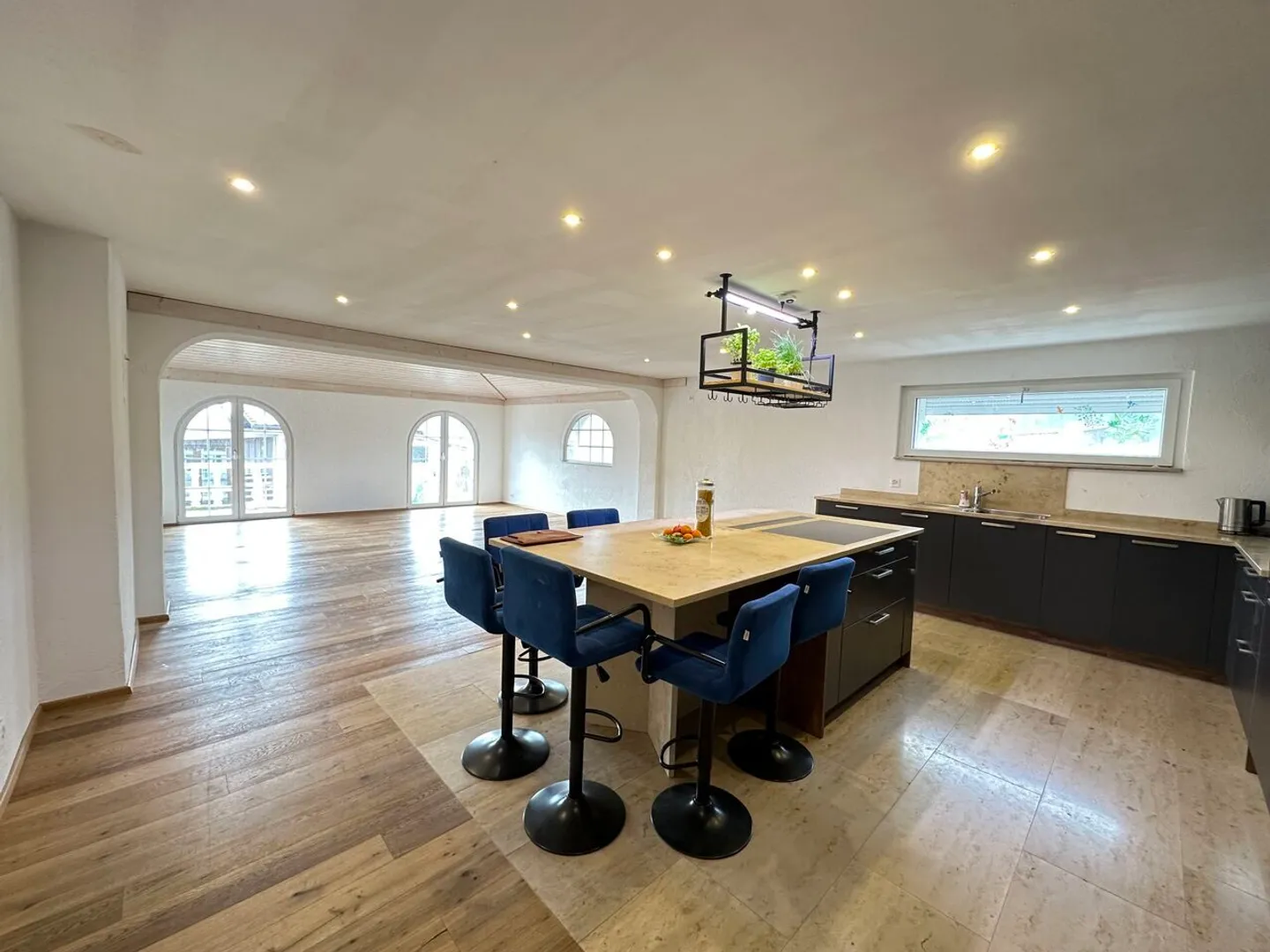 Appartement de 4.5 pièces et 180 m2 habitables à louer à Develier - Photo 11 sur 13