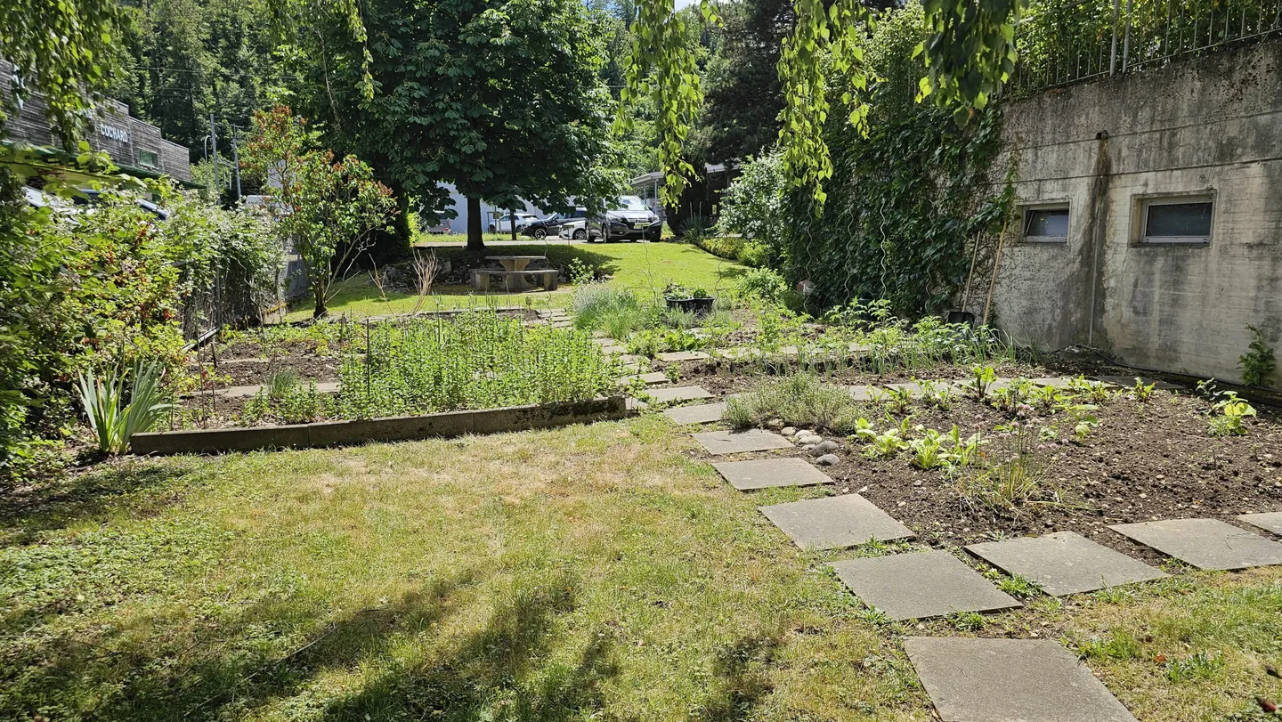 À louer à 2 minutes de Delémont appartement 2.5 pcesau rez-de-jardin - Photo 12 sur 13