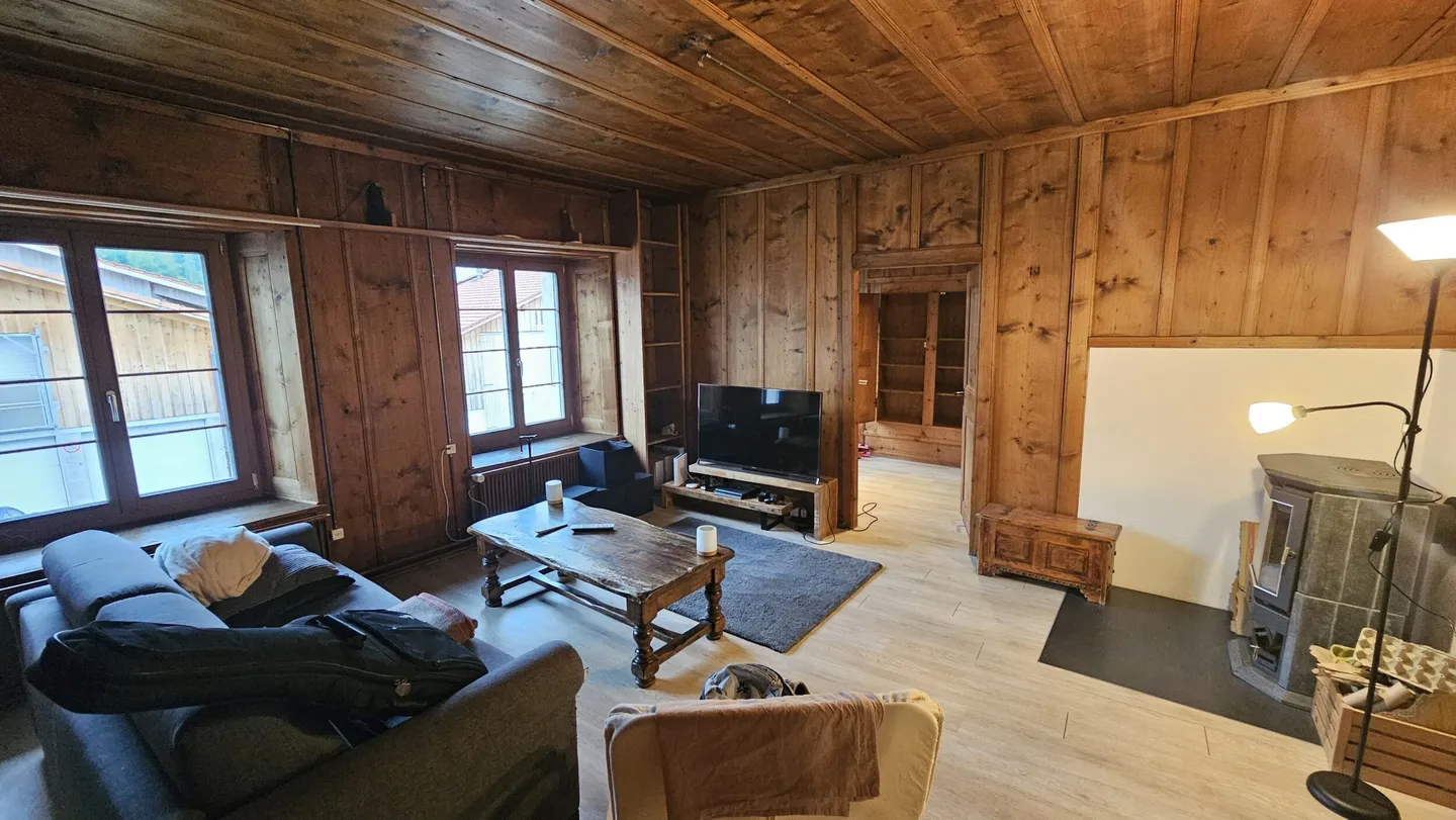 Chaleureux appartement 3.5 pièces au 1er étage à louer à Sornetan - Photo 5 sur 13