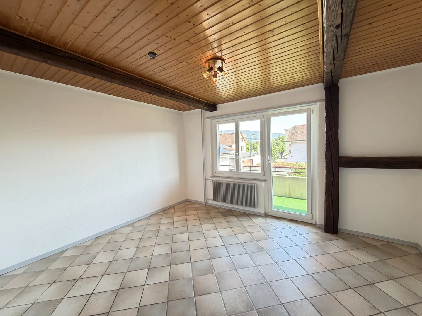 Zu vermieten in Delémont 3,5-Zimmer-Wohnung im 1. Stock - Foto 5 von 9