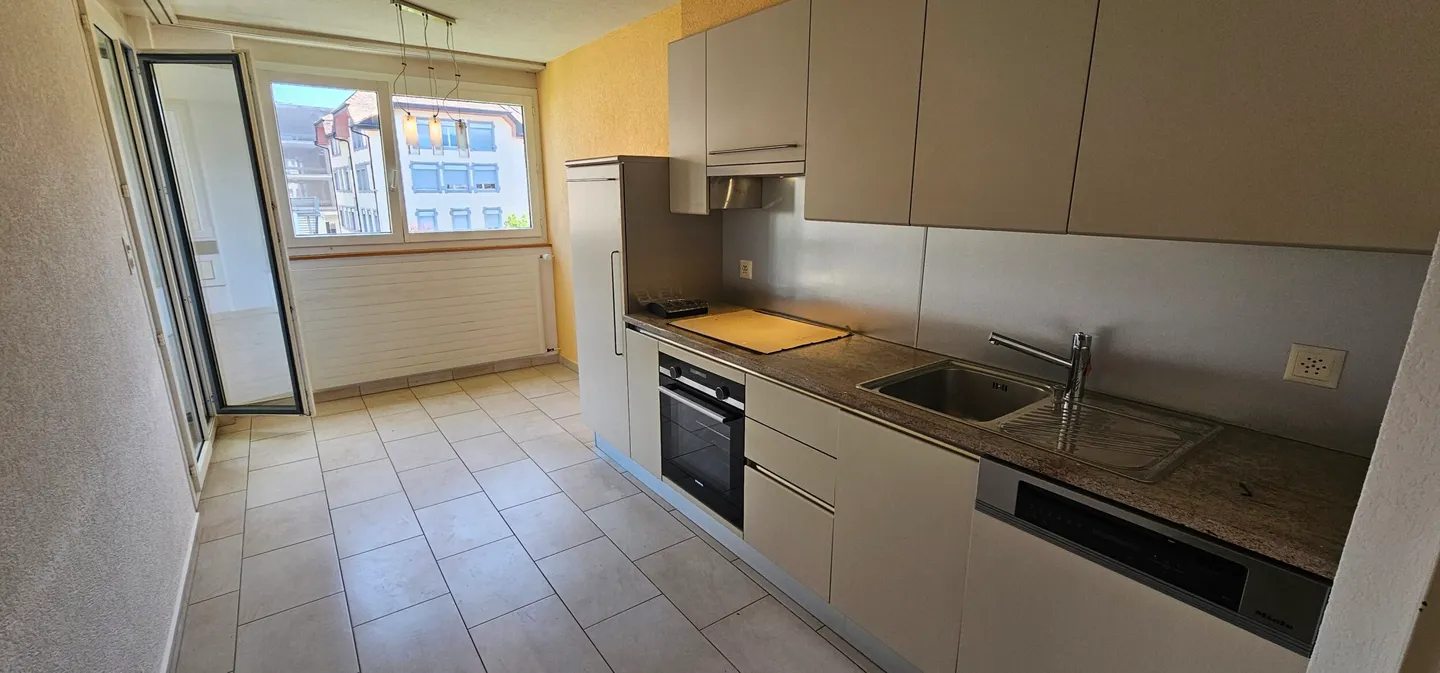 For rent in Delémont 3.5-room apartment on the 2nd floor - Photo 1 of 13