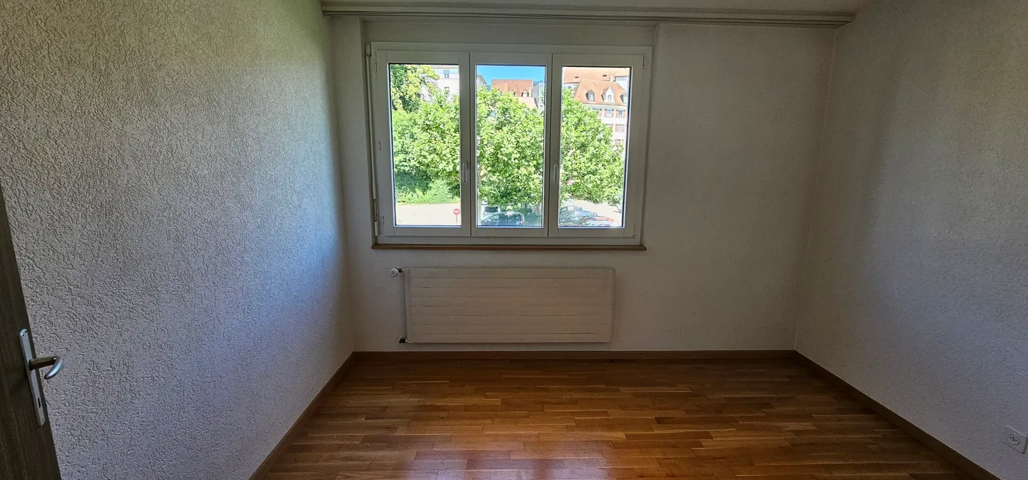 For rent in Delémont 3.5-room apartment on the 2nd floor - Photo 7 of 13
