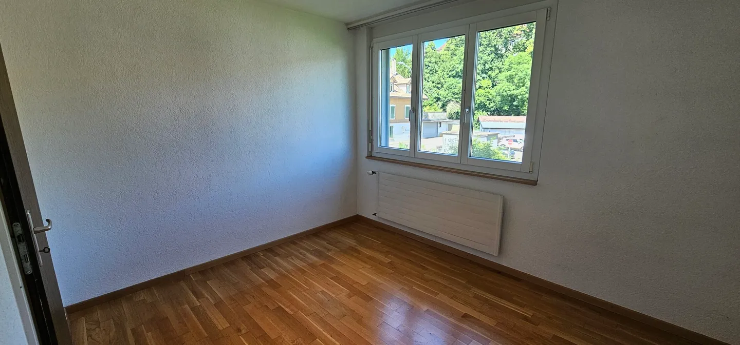 For rent in Delémont 3.5-room apartment on the 2nd floor - Photo 8 of 13