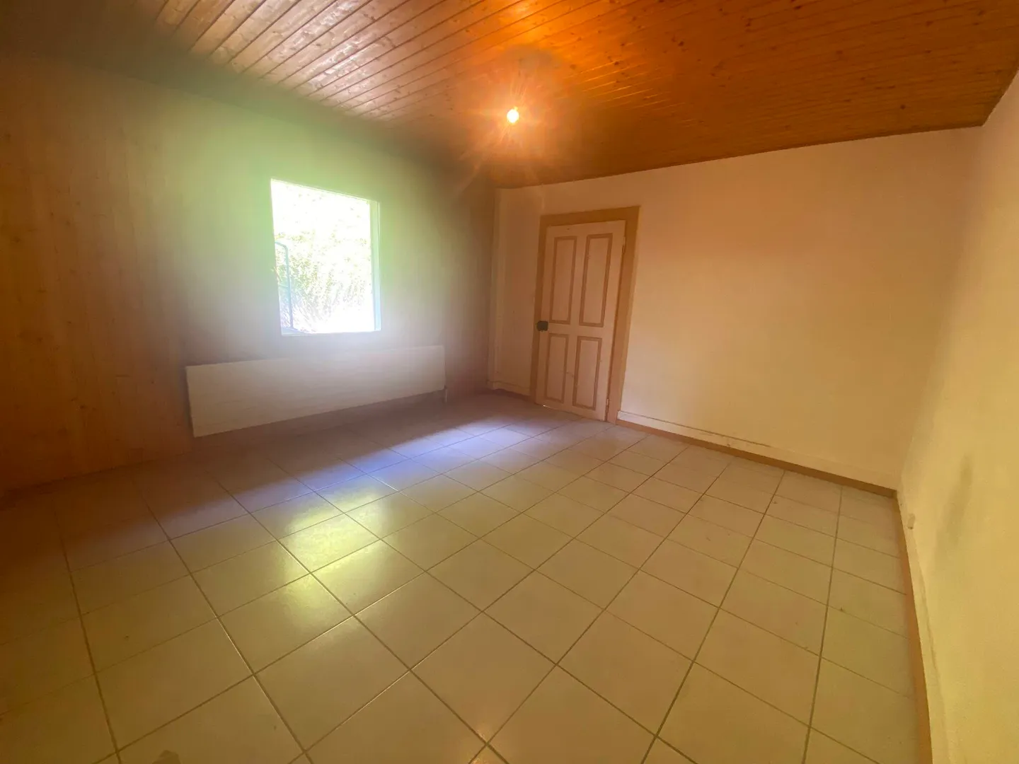 3,5-Zimmer-Wohnung im 1. Stock zu vermieten in St-Ursanne - Foto 7 von 13